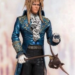 McFarlane Toys Labyrinth - Jareth The Goblin King 18cm Color Tops Figur -Force of Will Geschäft 4667c8be8216452fbf9a852225fcacd5c65c5122761a0d16214e2951f258296f