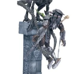 McFarlane Toys Alien Vs. Predator Series II Alien Attacks Predator