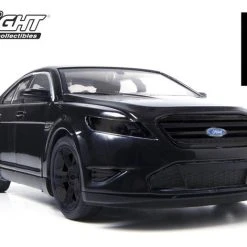 Diverse Men In Black III - 2012 Ford Taurus SHO 1:24