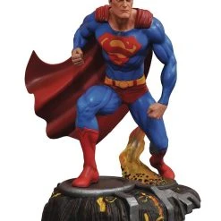 Diamond Select DC Gallery - Superman Comic Statue