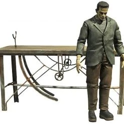 Diamond Select Universal Studio Monsters Select Frankenstein Figur