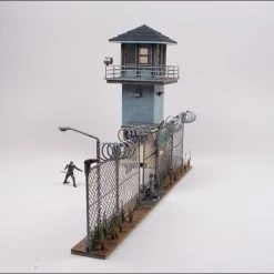 McFarlane Toys The Walking Dead Building Set - Prison Tower & Gate -Force of Will Geschäft f3f4fd79abf6dd963972f4b6adeee5b15a8389f4445650c59837d537e5dc1714