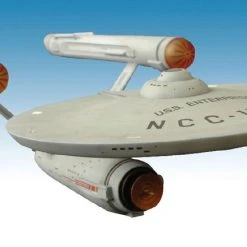 Diamond Select Star Trek Starship Legends USS Enterprise NCC-1701 TOS